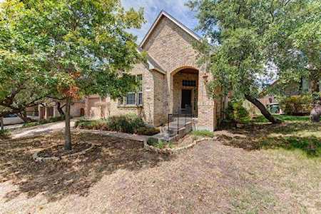 270 Manchester Ln Austin, TX 78737