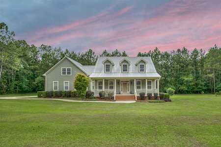 9737 Faraway Farm Road Tallahassee, FL 32317