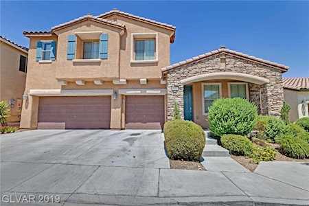 9236 Thunder Falls Ct Las Vegas, NV 89149