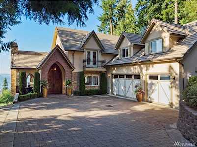 682 Campbell Ave Mukilteo, WA 98275