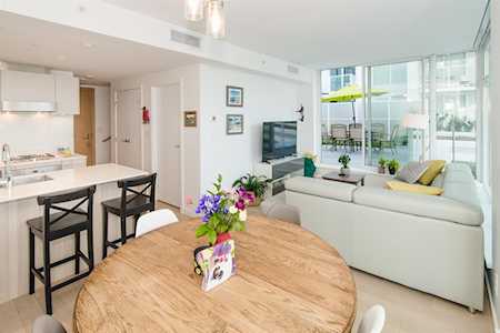 2220 Kingsway #502 Vancouver, BC V5N 2T7