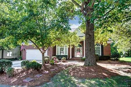 4800 Crownvista Dr Charlotte, NC 28269