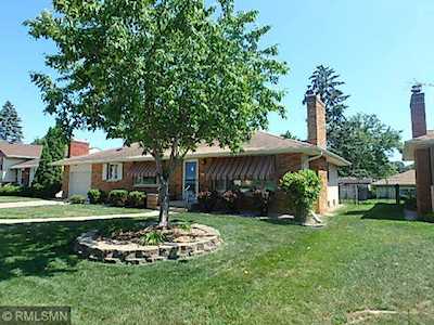 1614 Duluth Street Saint Paul, MN 55106