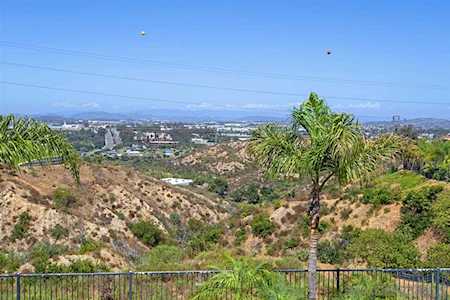 5988 Black Rail Carlsbad, CA 92011