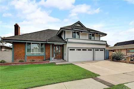 511 Sturgeon Drive Costa Mesa, CA 92626