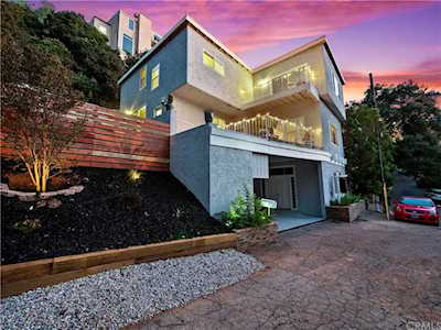 20906 Almazan Road Woodland Hills, CA 91364