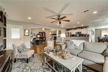 12515 Lochmeadows Drive Dallas, TX 75244