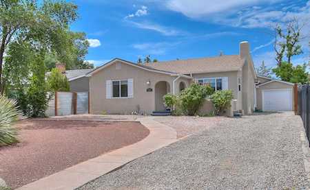 1811 Ridgecrest Drive SE Albuquerque, NM 87108