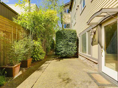 828 SE 27th Ave #8 Portland, OR 97214