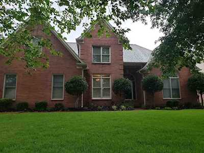 1629 John Ridge St Collierville, TN 38017