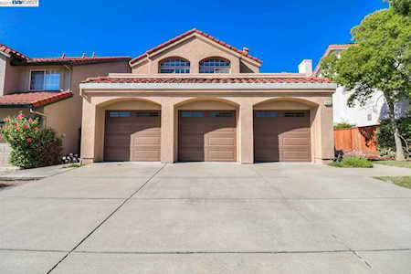 7537 Denison Pl Castro Valley, CA 94552
