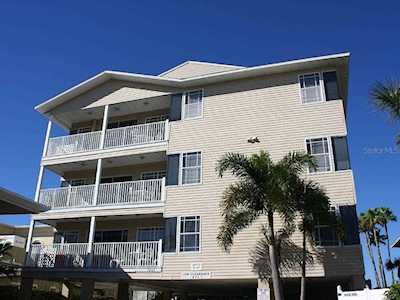 1802 Gulf Boulevard #15 Indian Rocks Beach, FL 33785