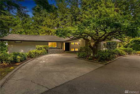 11404 132nd Ave NE Redmond, WA 98052