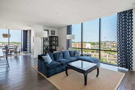 5656 N Central Expy #403 Dallas, TX 75206