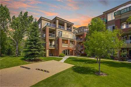 14 Hemlock Crescent SW #8107 Calgary, AB T3C 2Z1