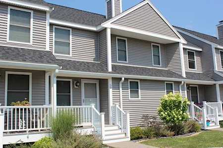 50 Sycamore Dr #50 Leominster, MA 01453