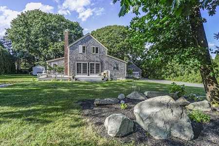 63 Beach Ave Dartmouth, MA 02748