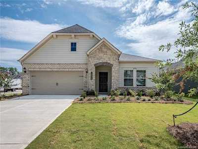 14516 Batteliere Dr Charlotte, NC 28278