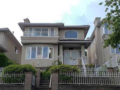 133 S Ellesmere Avenue Burnaby, BC V5B 3S5