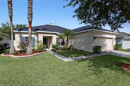 2270 Holly Pine Circle Orlando, FL 32820
