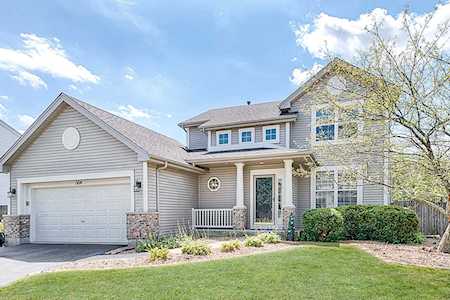 504 Victoria Ln Oswego, IL 60543