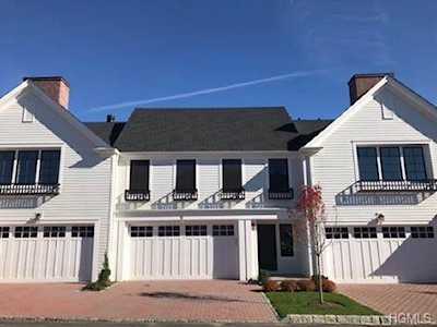 23 Honeysuckle Ln Rye Town, NY 10573