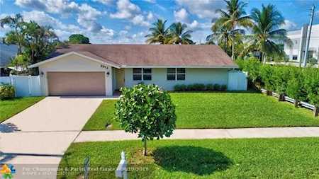 2912 SW 13th Dr Deerfield Beach, FL 33442