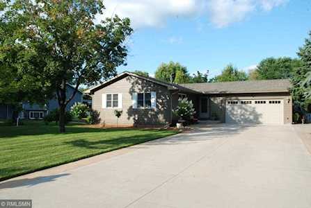 10471 Avocet Street NW Coon Rapids, MN 55433