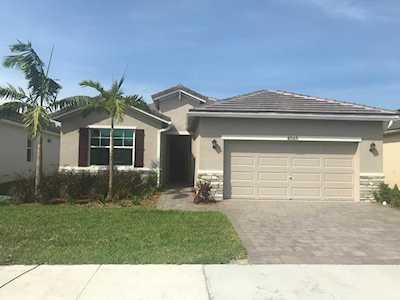 4565 NW King Court Jensen Beach, FL 34957