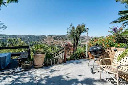 552 S Circulo Lazo Anaheim Hills, CA 92807
