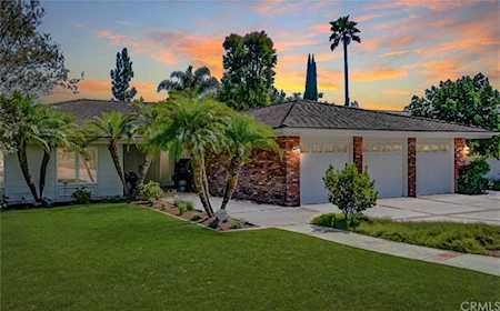 25002 Buckboard Lane Laguna Hills, CA 92653