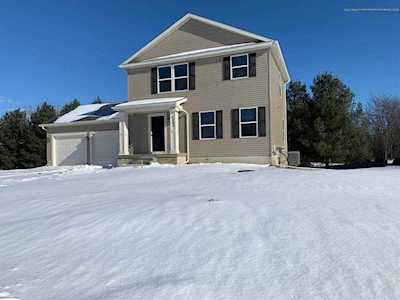 5200 Autumn Kirsten Dr Handy Twp, MI 48836