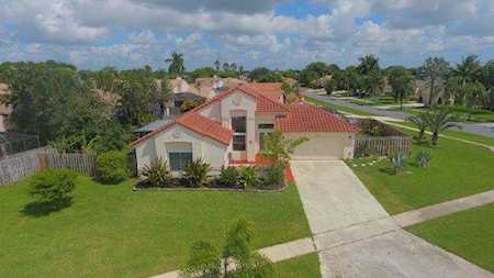26 Dogwood Circle Boynton Beach, FL 33436