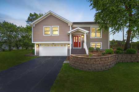 1427 W Richmond St Arlington Heights, IL 60004