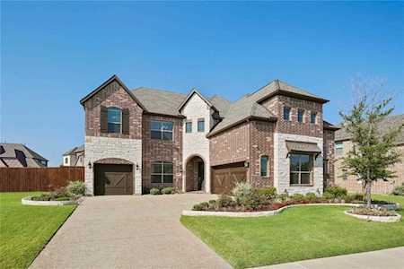 2902 Spring Creek Trail Celina, TX 75078
