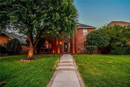 7020 Club Creek Drive Fort Worth, TX 76137