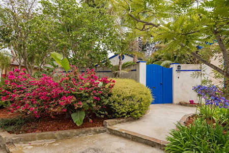 2423 Murrell Santa Barbara, CA 93109