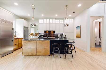 5425 Miller Avenue Dallas, TX 75206