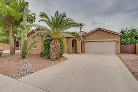 95 W Goldfinch Way Chandler, AZ 85286