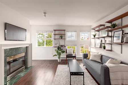 515 E 15th Avenue #E407 Vancouver, BC V5T 4S4