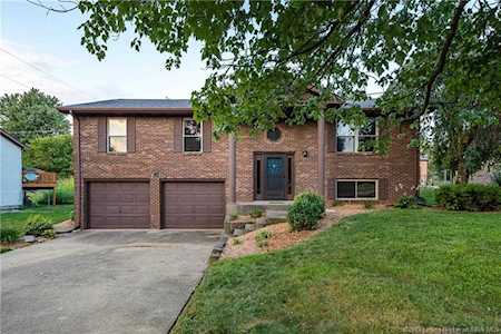 4428 Erin Drive Floyds Knobs, IN 47119
