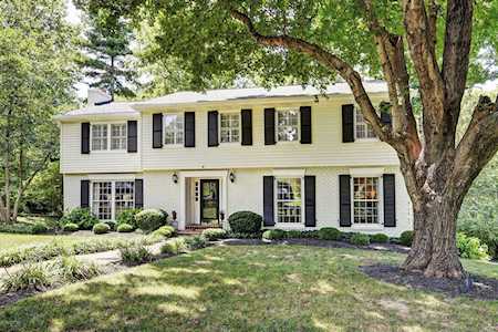2116 Starmont Rd Louisville, KY 40207