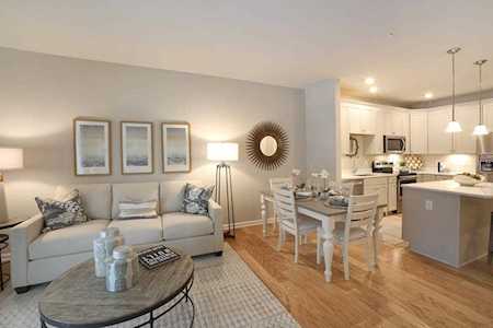 459 River Rd (Unit 4103) #103 Andover, MA 01810