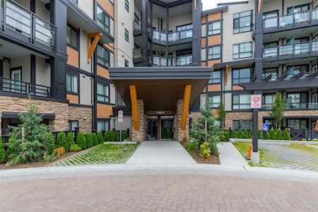 20829 77A Avenue #312 Langley, BC v2y 0y5