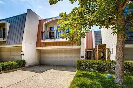 4138 Woodcreek Drive Dallas, TX 75220