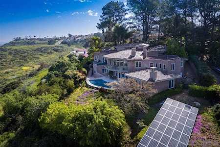 1749 Noma Ln Encinitas, CA 92024
