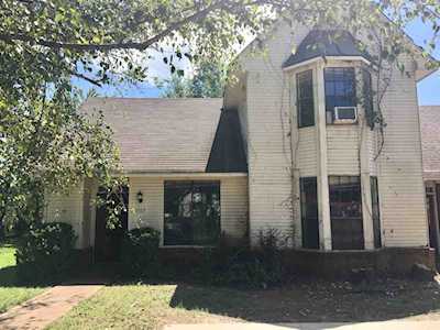 1165 Hunters Lake Dr Memphis, TN 38018