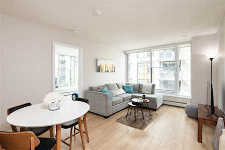 1783 Manitoba Street #329 Vancouver, BC V5Y 0K1