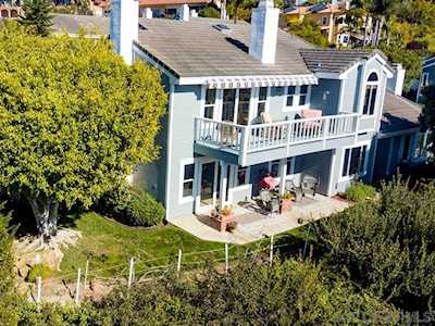 2515 Luciernaga St Carlsbad, CA 92009