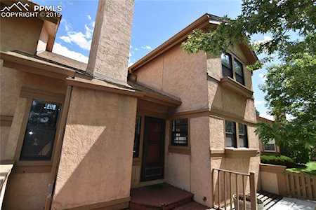 6105 Pine Hill Drive Colorado Springs, CO 80918